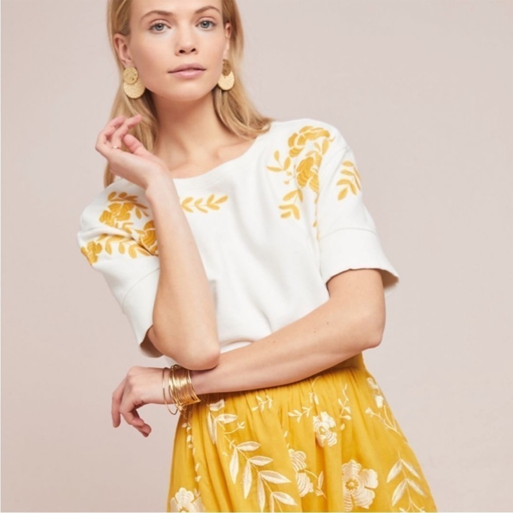 Maeve by Anthropologie Vineland Embroidered Cropped Short Sleeved Sweatshirt XXS